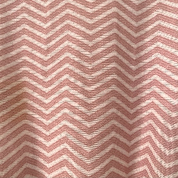 Nwt Aimee Pink & White Zig-Zag Short Cape Sleeve Knit Top Size 22W (P12) - Picture 5 of 6